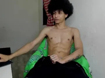 AntonioWest – webcam model profile photo Image 15