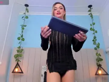 AmelieWilliams – webcam model profile photo Image 13