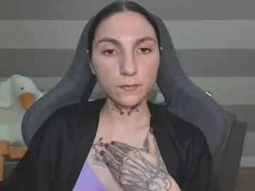 AvaHulww – webcam model profile photo Image 7