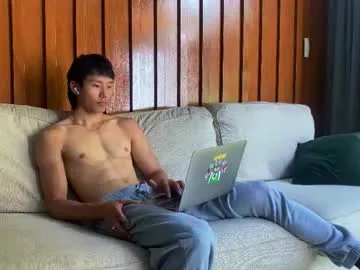 chan_pak – webcam model profile photo Image 16