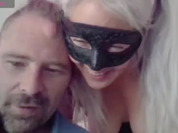 KarenAndSheldon – webcam model profile photo Image 3