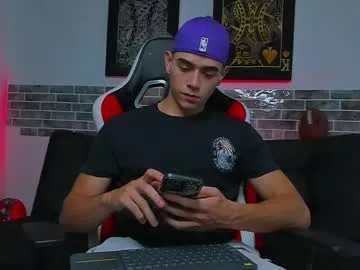 SophieBlaake – webcam model profile photo Image 5