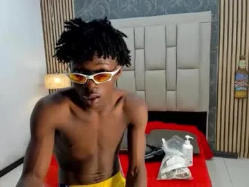 boysgang_sex – webcam model profile photo Image 4