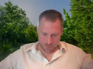 AlannaWeest – webcam model profile photo Image 3