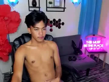 Natacha_Velmont – webcam model profile photo Image 10