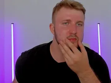 Live with christian_hill on FliCam