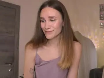 Live with your_tender_doll on FliCam Image 3