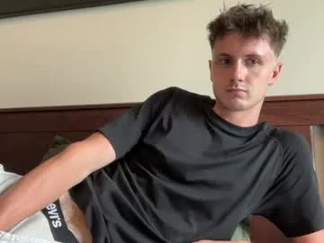 Live with coltenhicks1 on FliCam