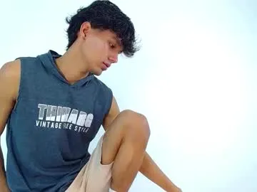 drogama – webcam model profile photo Image 17