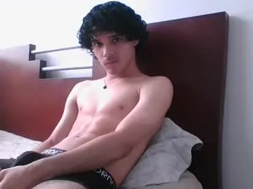 Paulina_Estrada – webcam model profile photo Image 10