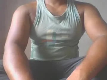 njaho – webcam model profile photo Image 6