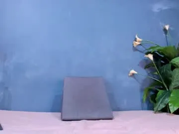 KarolBrand – webcam model profile photo Image 13