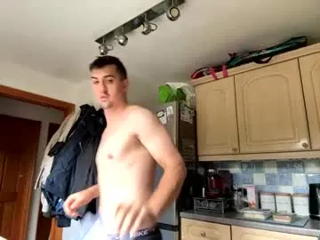 CurlyBloom – webcam model profile photo Image 8