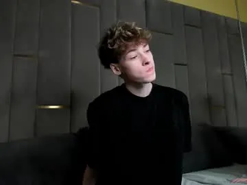 aplant_ – webcam model profile photo Image 6