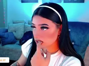 KarimeHills – webcam model profile photo Image 16