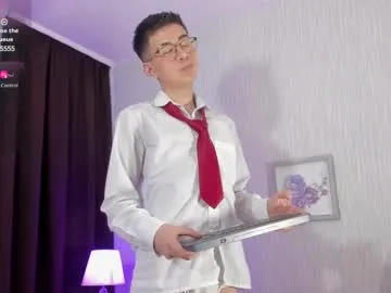 Donovan_Desmond – webcam model profile photo Image 6