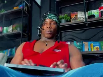 lkun9 – webcam model profile photo Image 10