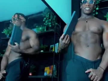 lkun9 – webcam model profile photo Image 2