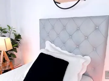 CamilaAlzate – webcam model profile photo Image 5