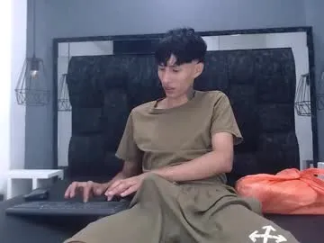 boysgang_sex – webcam model profile photo Image 2