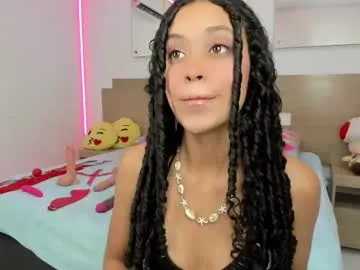 FitnessBunny – webcam model profile photo Image 17