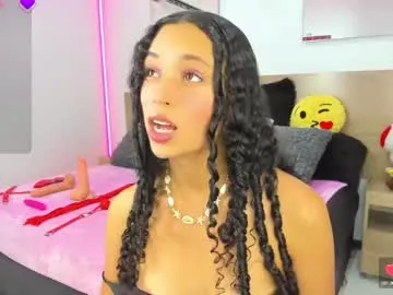 FitnessBunny – webcam model profile photo Image 4