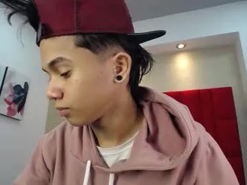 KarolBrand – webcam model profile photo Image 15