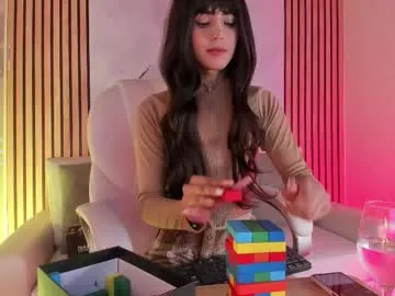 HANNIA_BAILEYS – webcam model profile photo Image 4