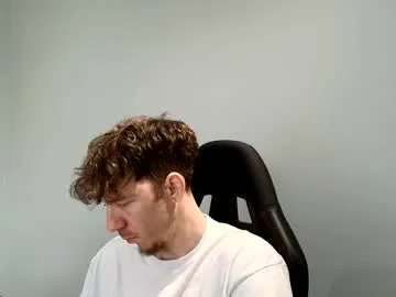 alanna_Micheles – webcam model profile photo Image 3