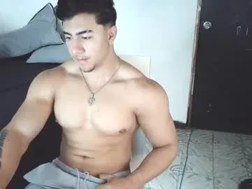 drinklinov – webcam model profile photo Image 17