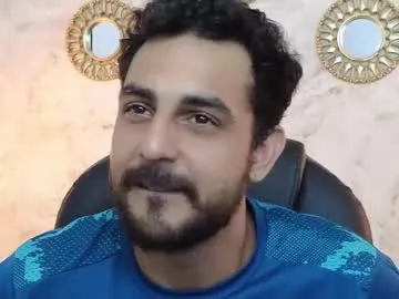 eveliness – webcam model profile photo Image 4