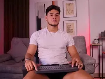 Live with AishaMoreno on FliCam Image 14