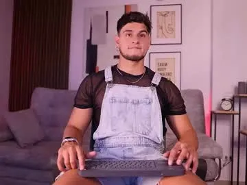 Live with AishaMoreno on FliCam Image 15