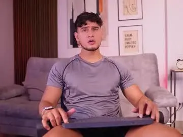 Live with AishaMoreno on FliCam Image 5