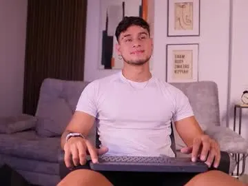 Live with AishaMoreno on FliCam Image 9