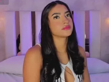 Putitatease – webcam model profile photo Image 15