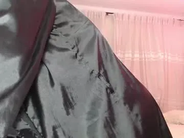 MollyLoveNZ – webcam model profile photo Image 11