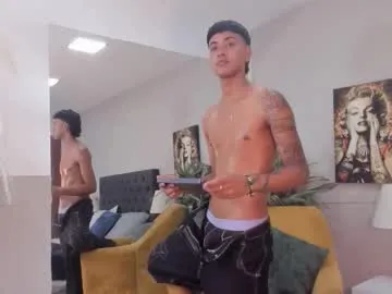 SandiSquirts – webcam model profile photo Image 19