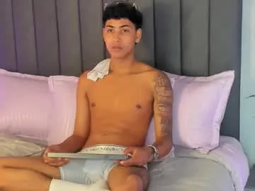 maxandtam – webcam model profile photo Image 5