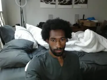 Live with derekthetruth2 on FliCam