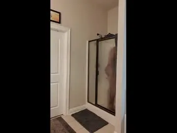 powq05 – webcam model profile photo Image 3