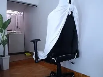 Chloe_Sins – webcam model profile photo Image 9