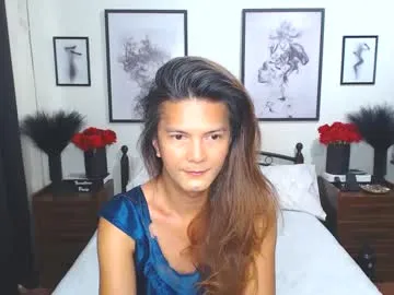 SophieMaeve – webcam model profile photo Image 4