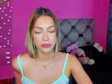 Scandalxx – webcam model profile photo Image 2