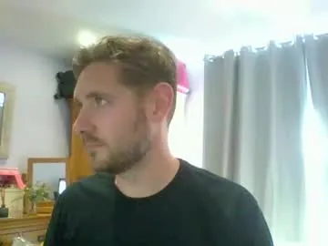 LunaKrismas – webcam model profile photo Image 8