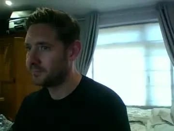 LunaKrismas – webcam model profile photo Image 9