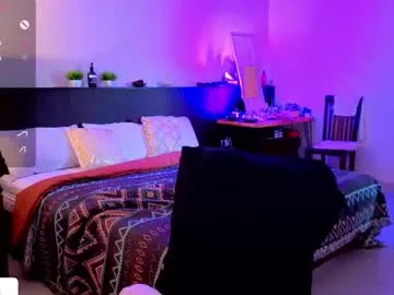 VaniaLee – webcam model profile photo Image 13