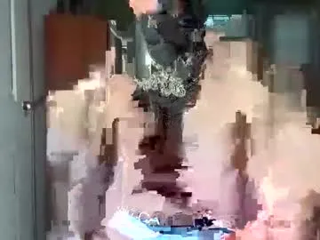 Live with dmitri_mv on FliCam