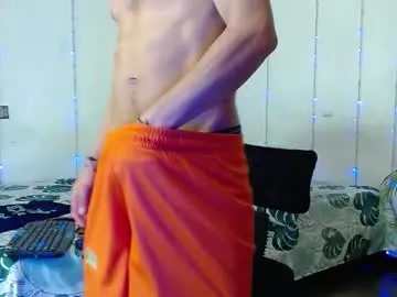 boysdeluxemilitary – webcam model profile photo Image 7