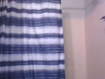 BrunetteSara – webcam model profile photo Image 6